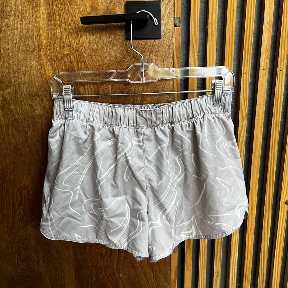 Old Navy active shorts